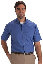 LIGHTWEIGHT POPLIN SHORT SLEEVE MENS SHIRT