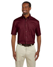 Harriton Men's Easy Blend™ Short-Sleeve Twill Shirt with Stain-Release. M500S
